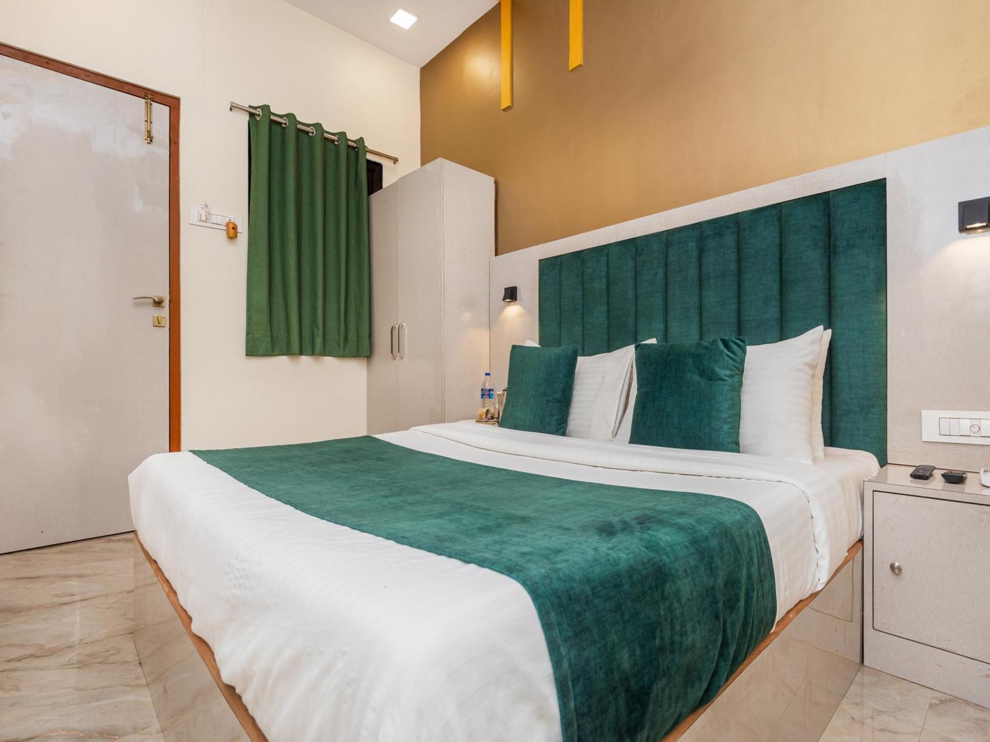 Hotel Priceless Suite Bombay Exhibition Centre Goregaon West Bombay Exterior foto
