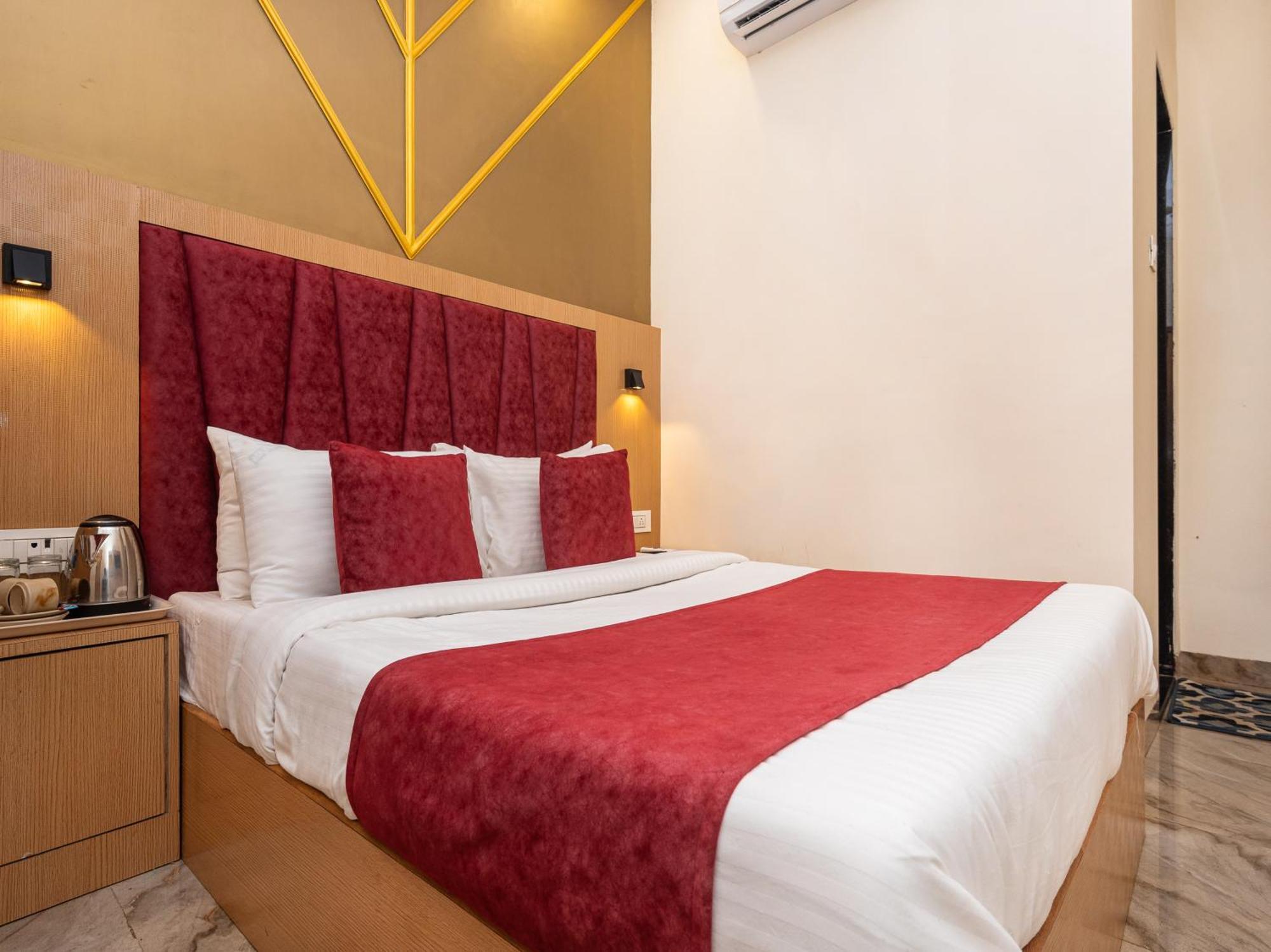 Hotel Priceless Suite Bombay Exhibition Centre Goregaon West Bombay Exterior foto